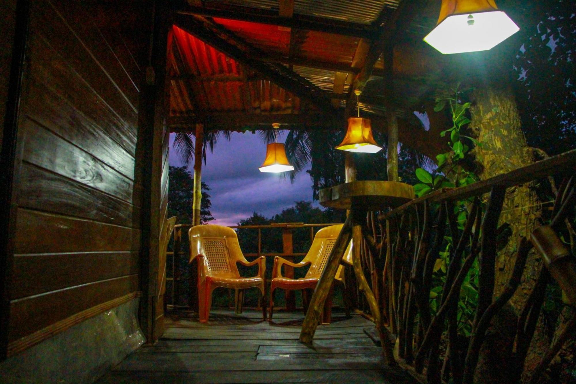 The Banda' Eco Villa Сигирия Экстерьер фото