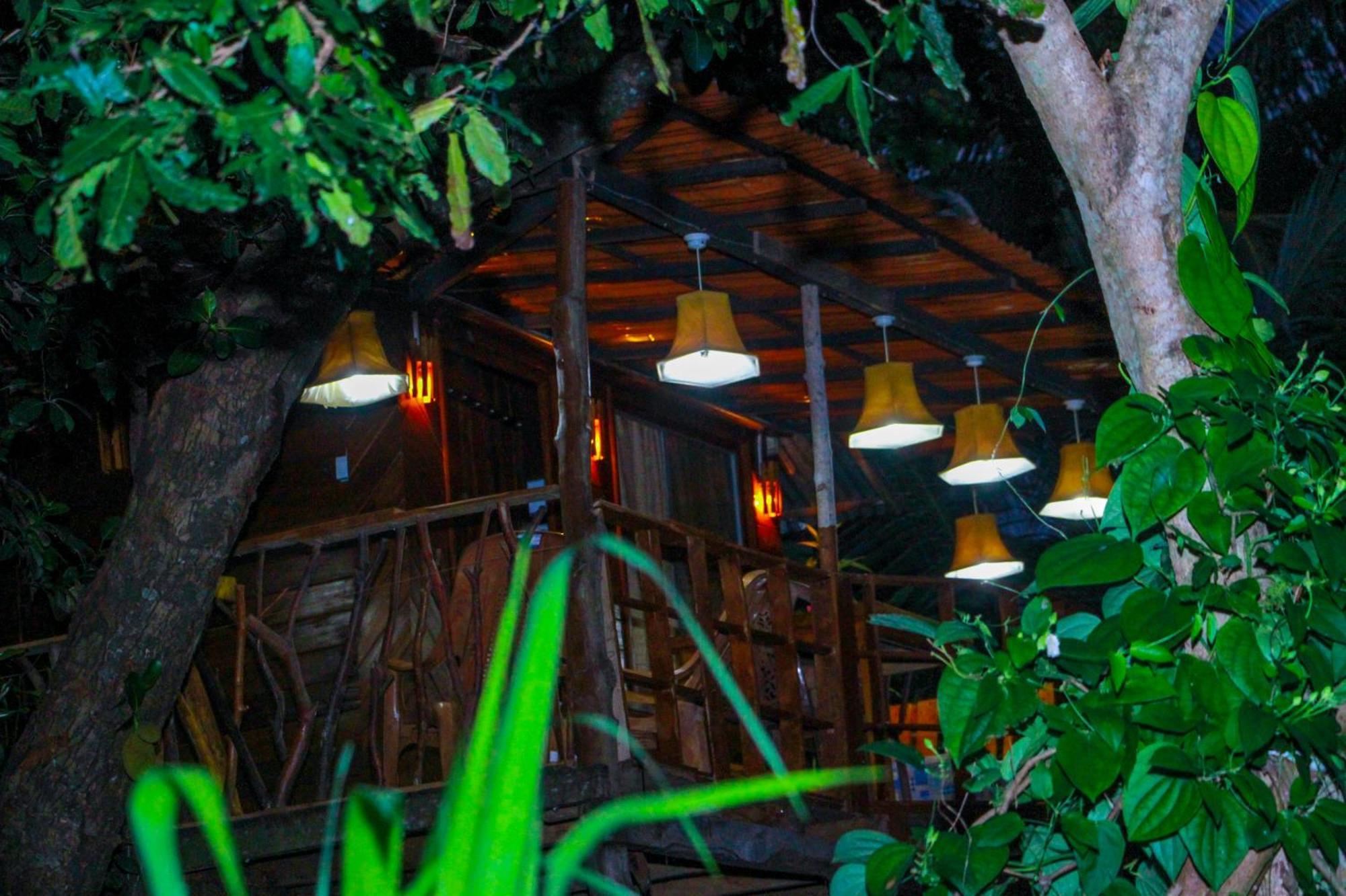 The Banda' Eco Villa Сигирия Экстерьер фото