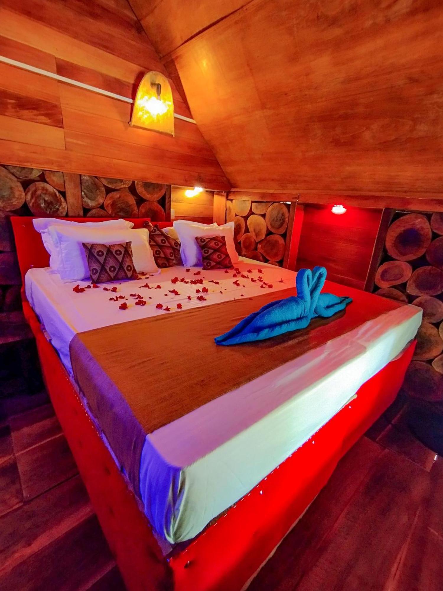 The Banda' Eco Villa Сигирия Экстерьер фото