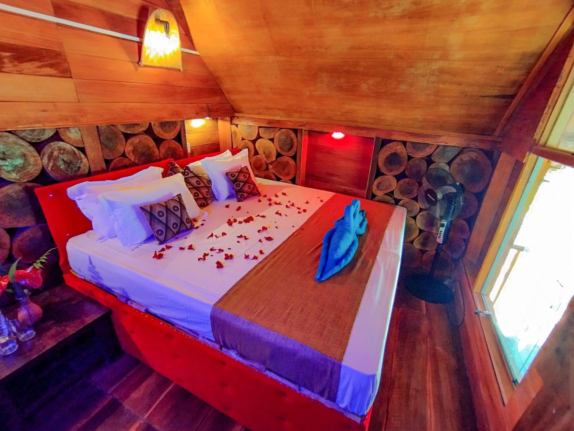 The Banda' Eco Villa Сигирия Экстерьер фото
