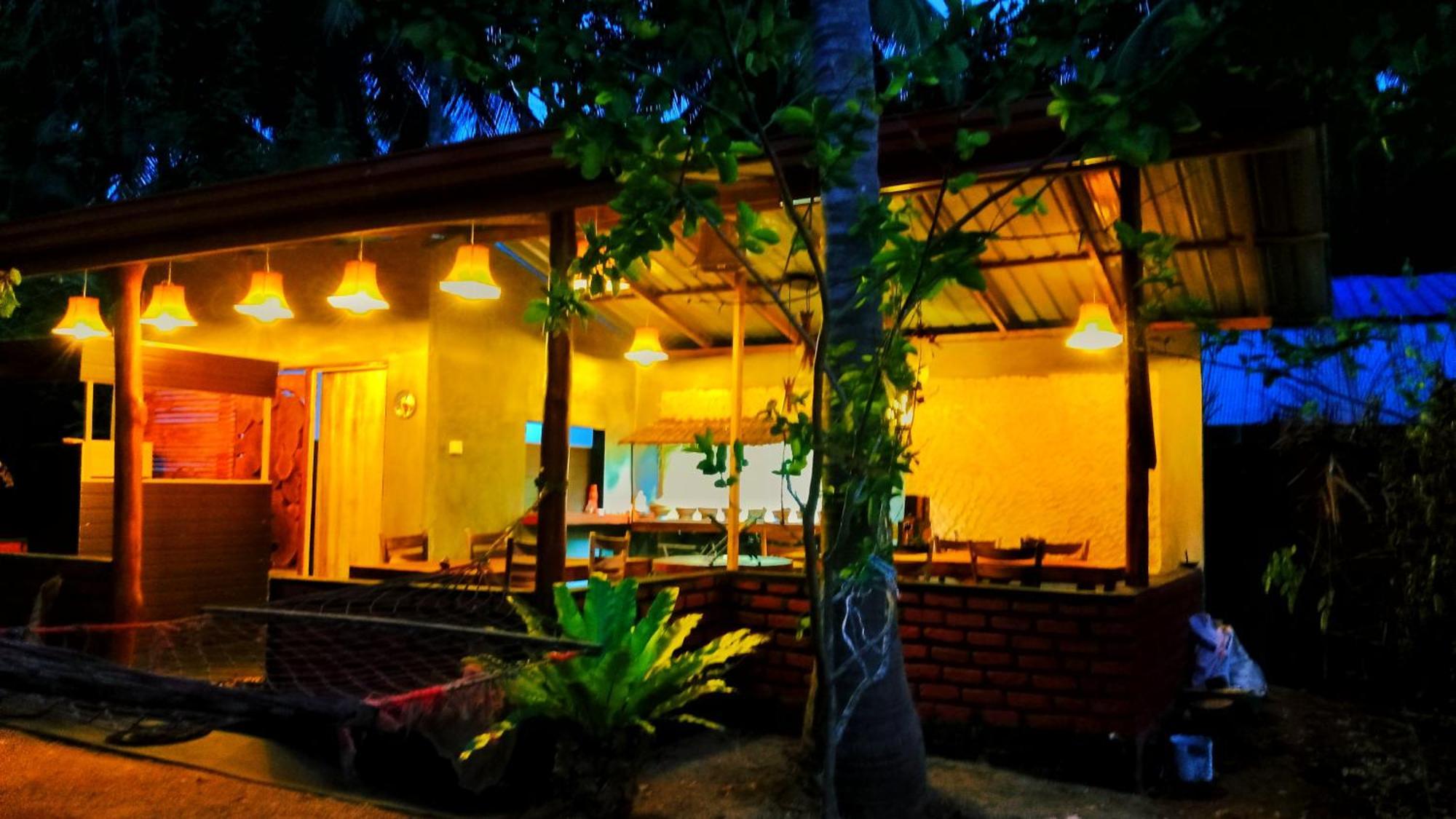 The Banda' Eco Villa Сигирия Экстерьер фото